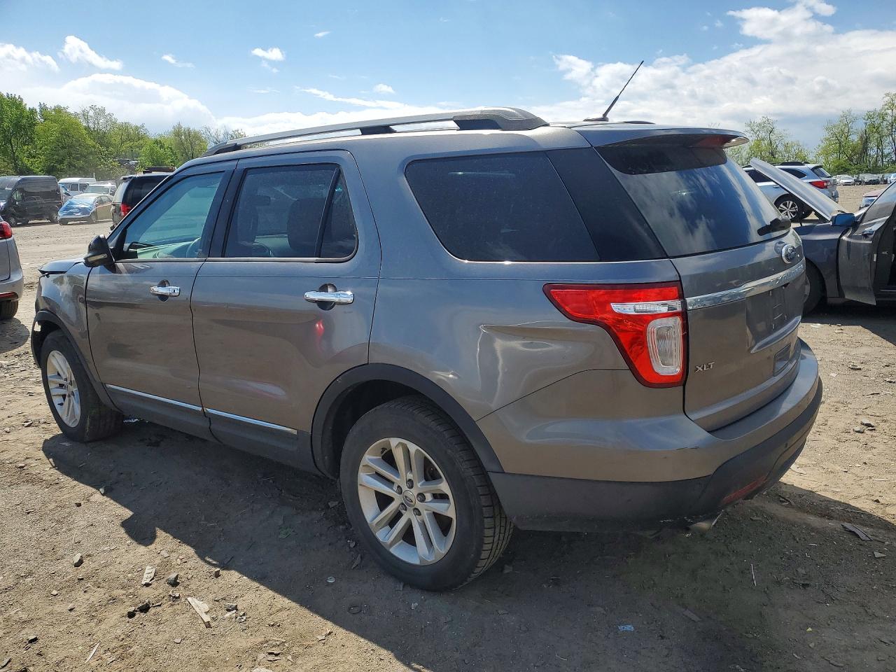 Ford Explorer Xlt