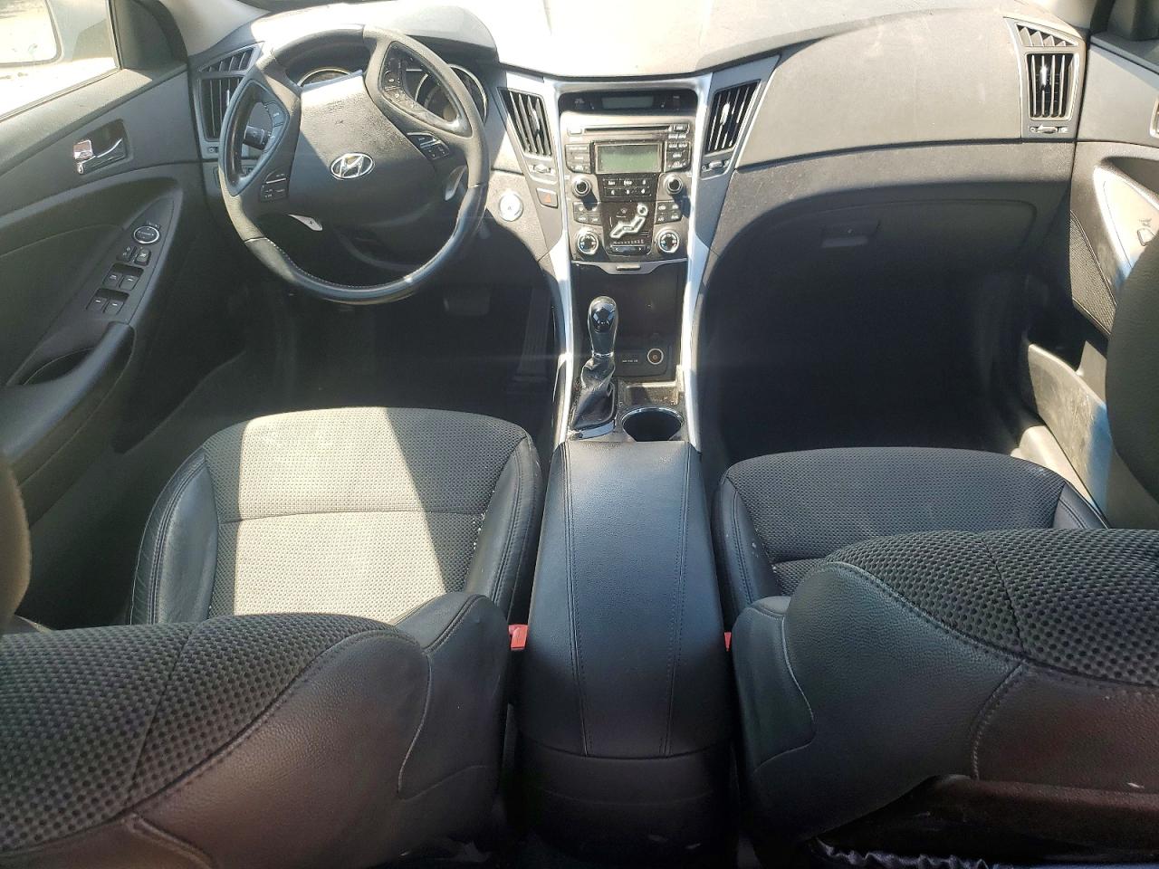 Hyundai SONATA Se 2.0t