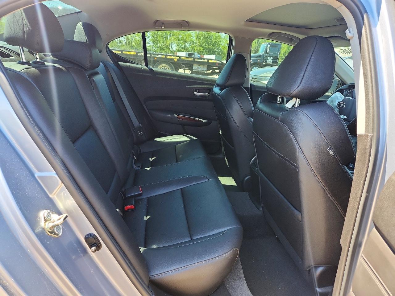 Acura TLX