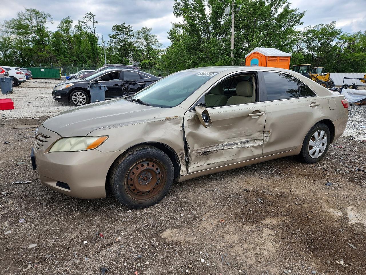 Salvage Toyota Camry Image
