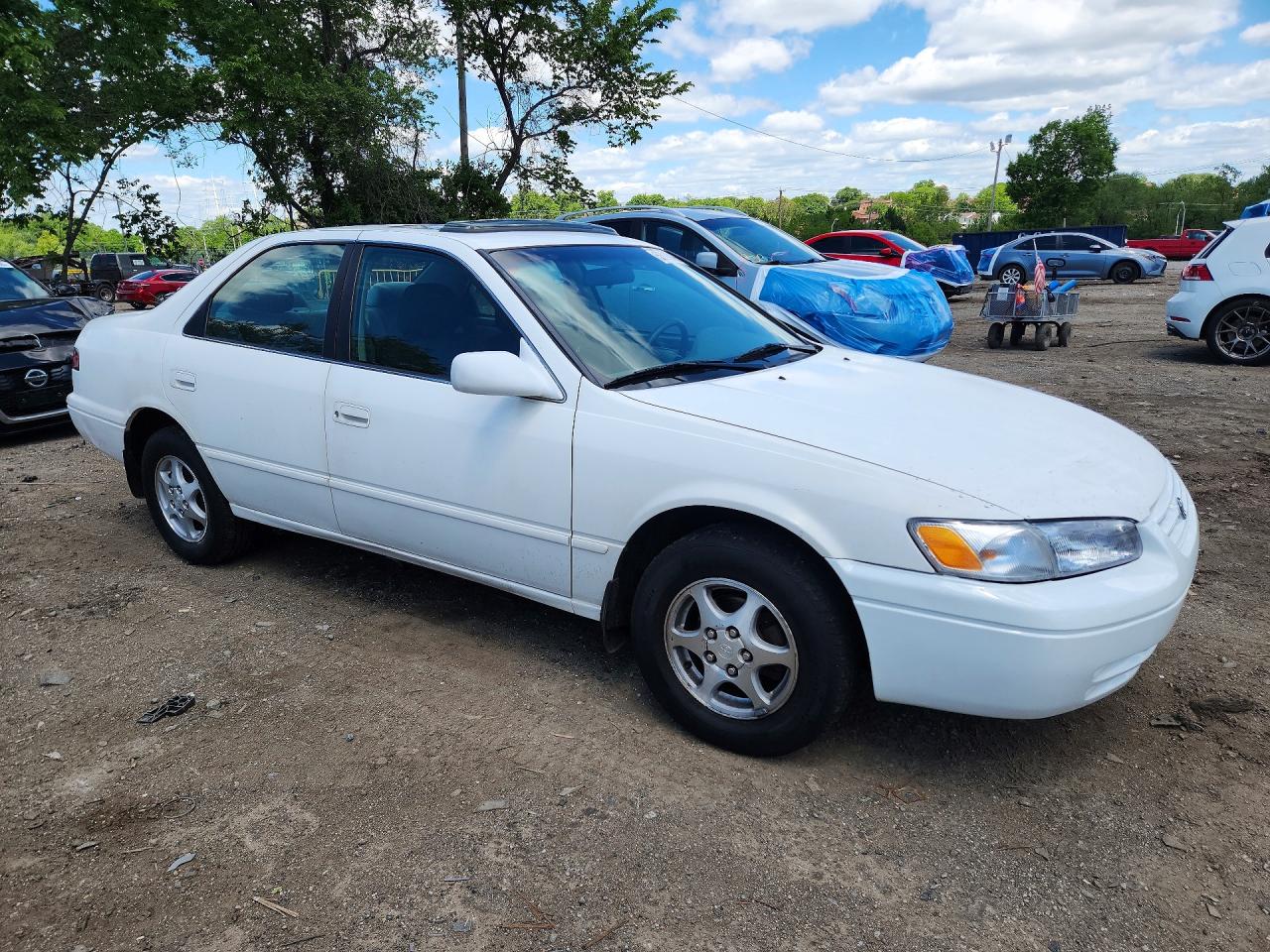 Toyota Camry Le