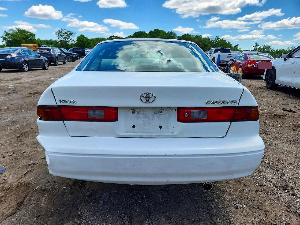 Toyota Camry Le