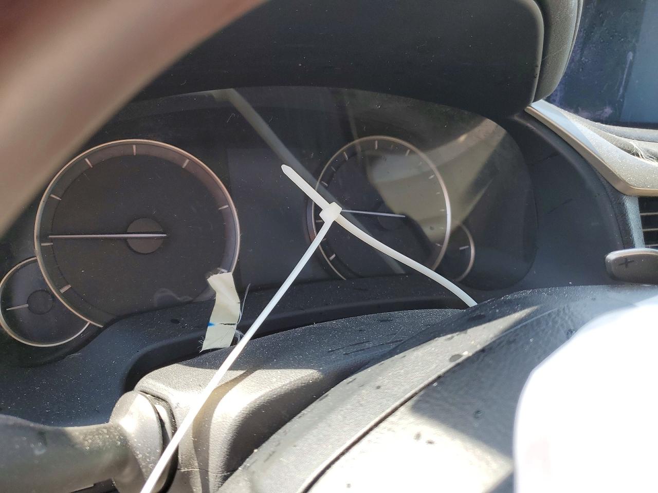Lexus RX Base