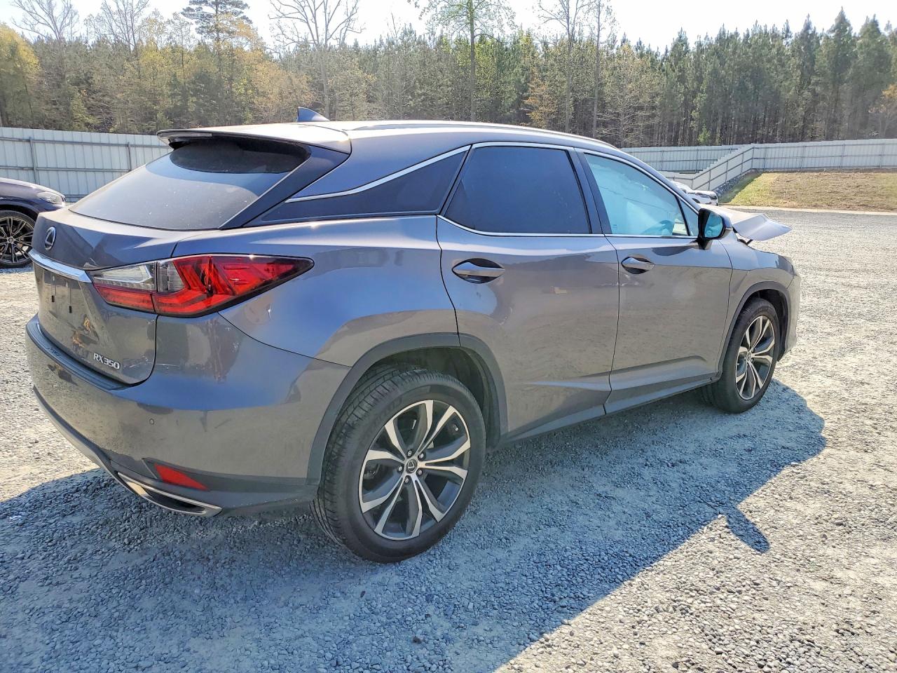 Lexus RX Base