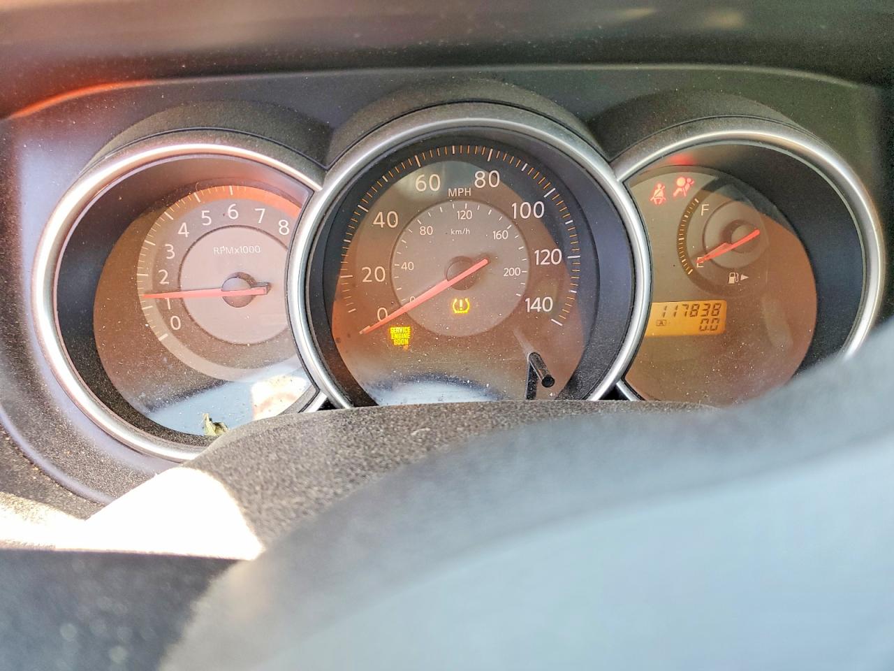 Nissan Versa 1.8 S