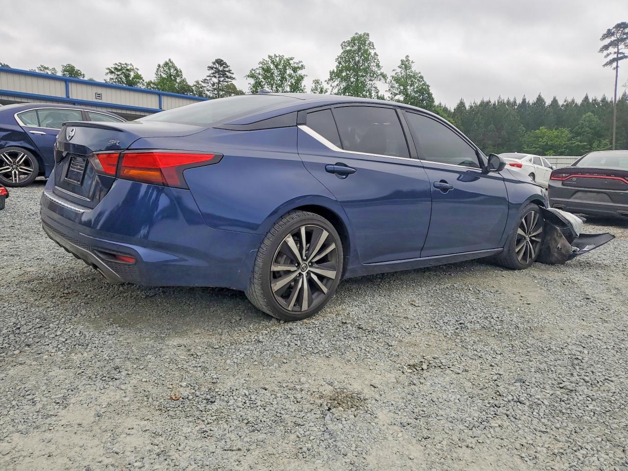 Nissan Altima Sr