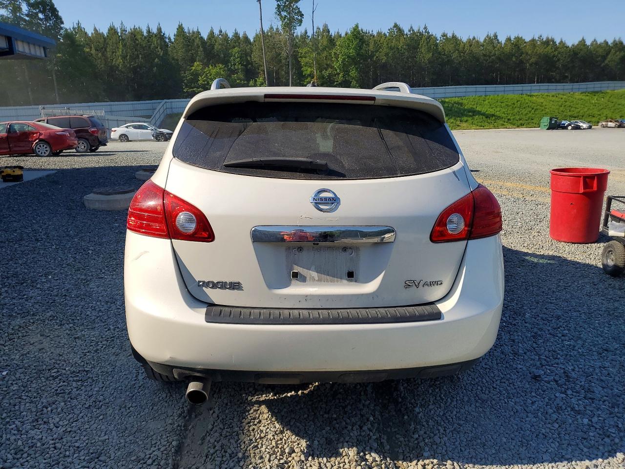 Nissan Rogue S