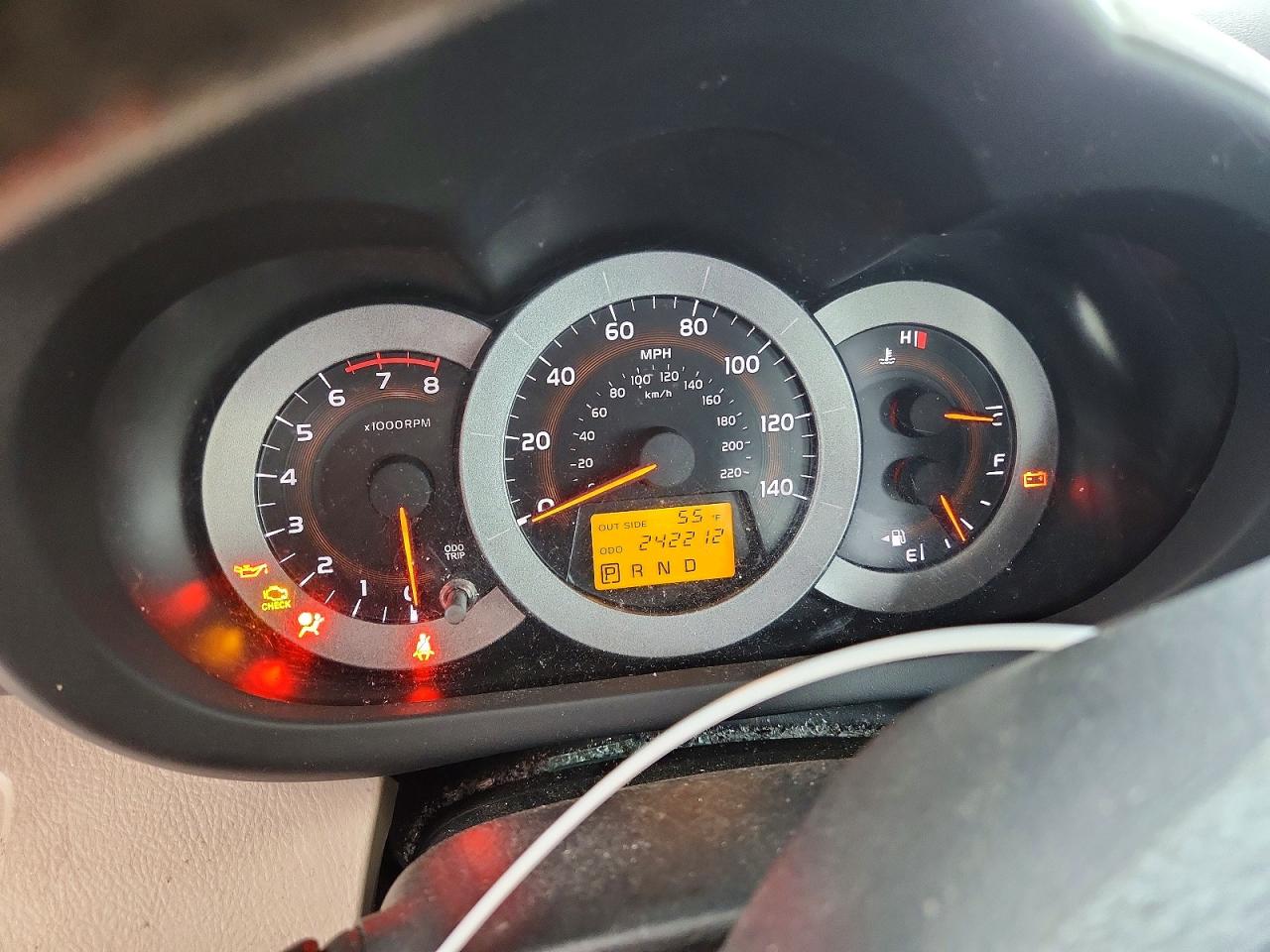 Toyota RAV4 Base