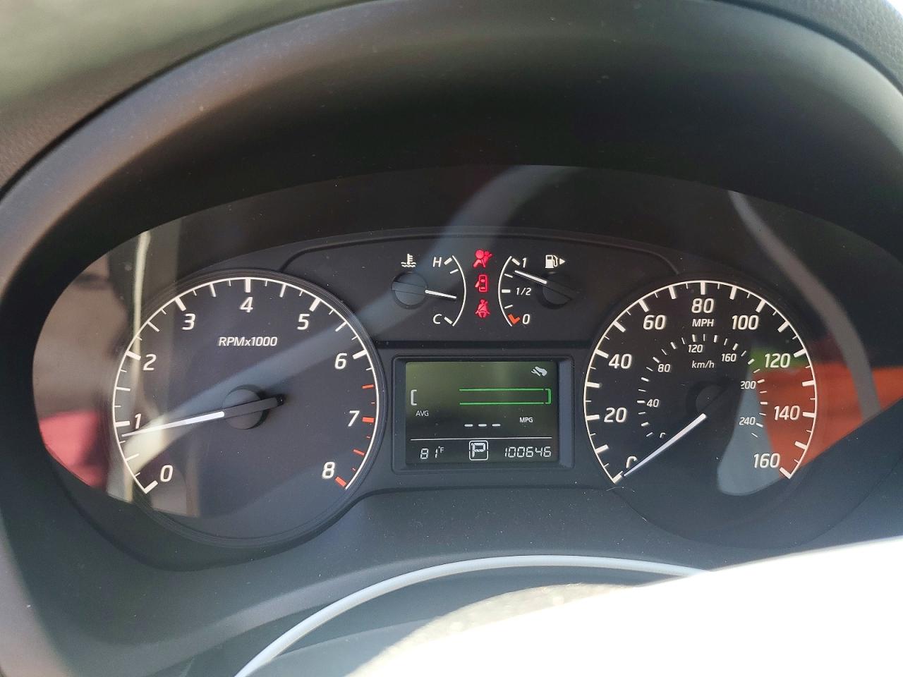 Nissan Sentra S