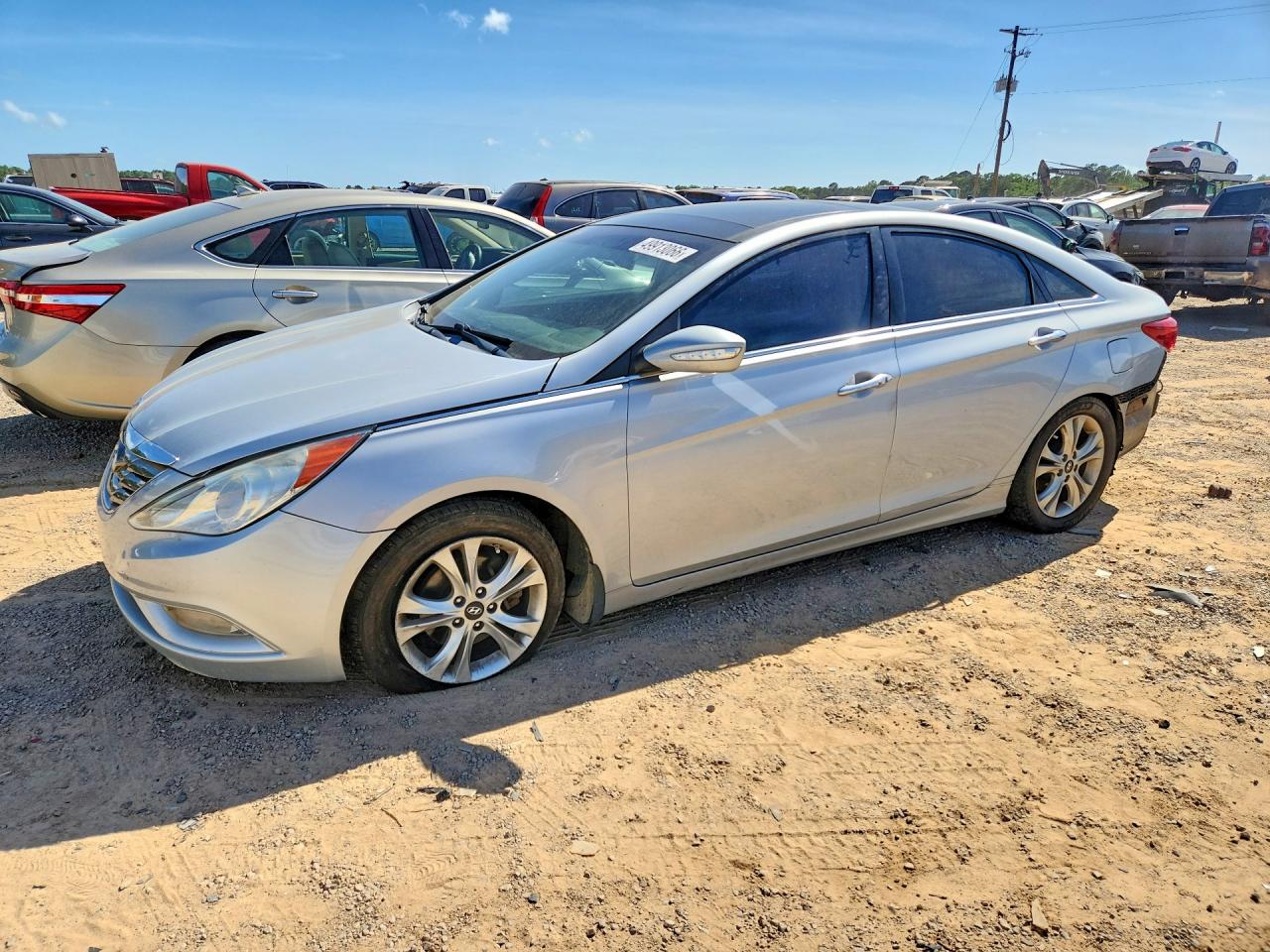 Salvage Hyundai SONATA Image