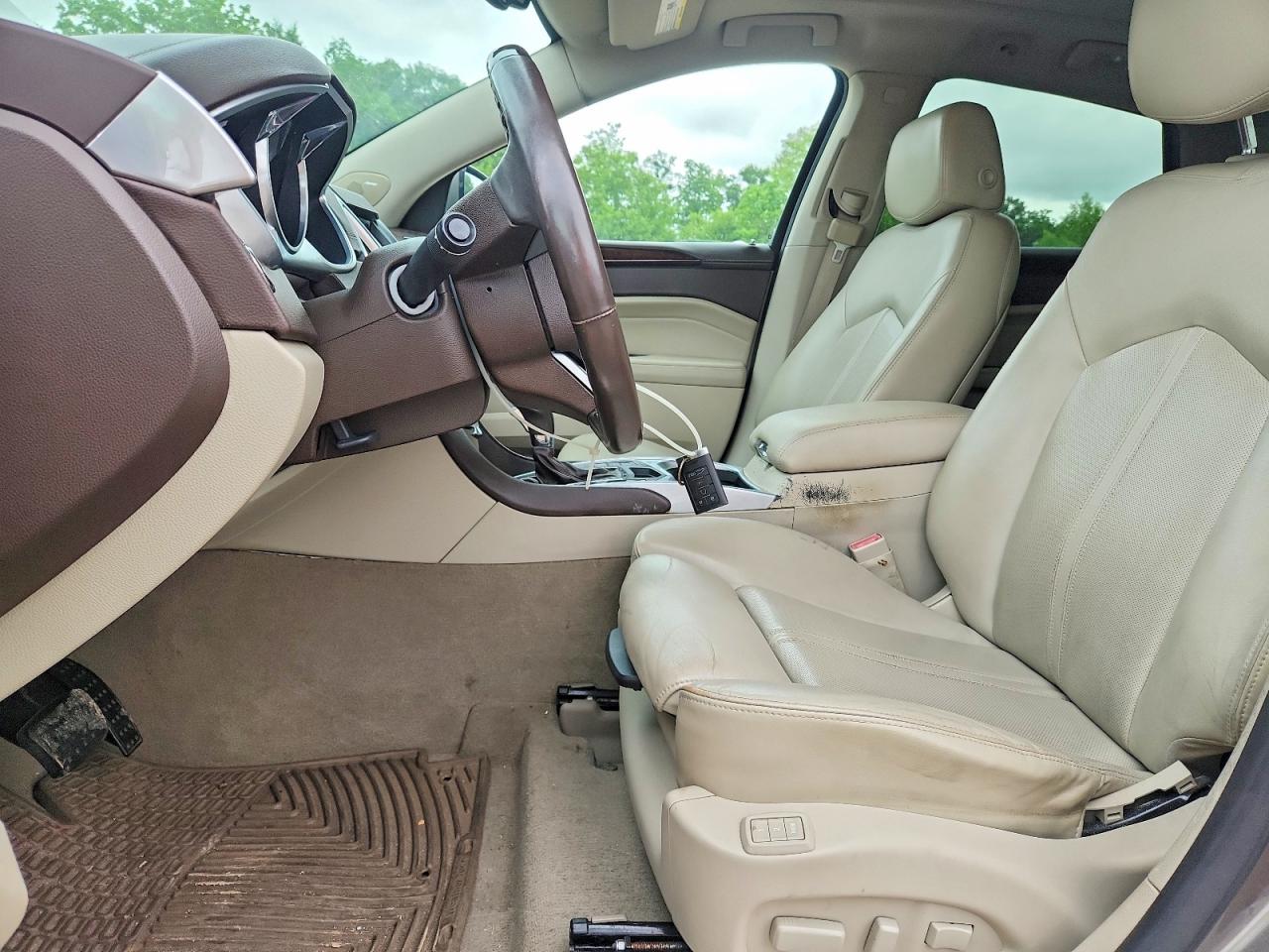 Cadillac SRX Luxury Collection