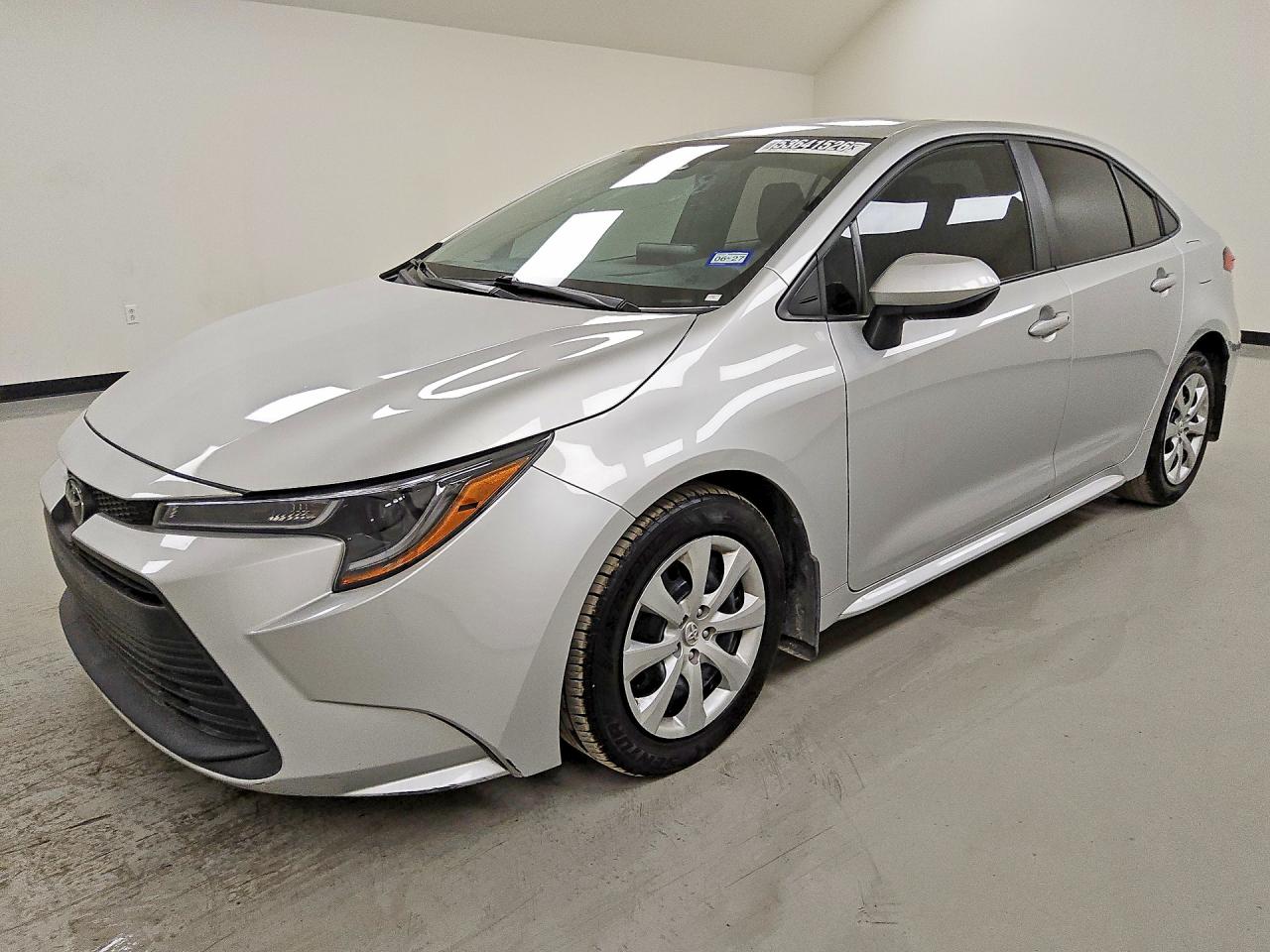 Salvage Toyota Corolla Image