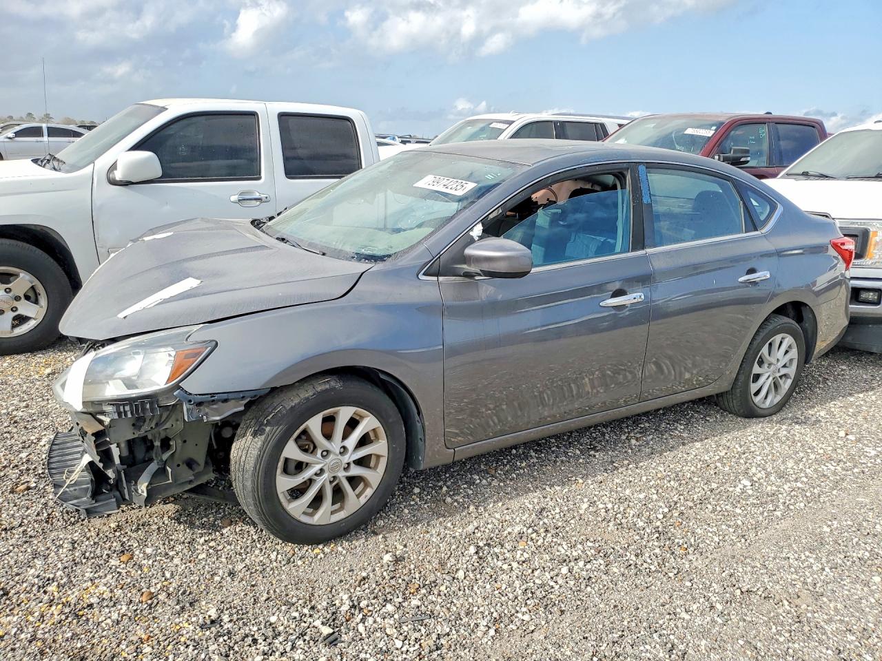 Salvage Nissan Sentra Image