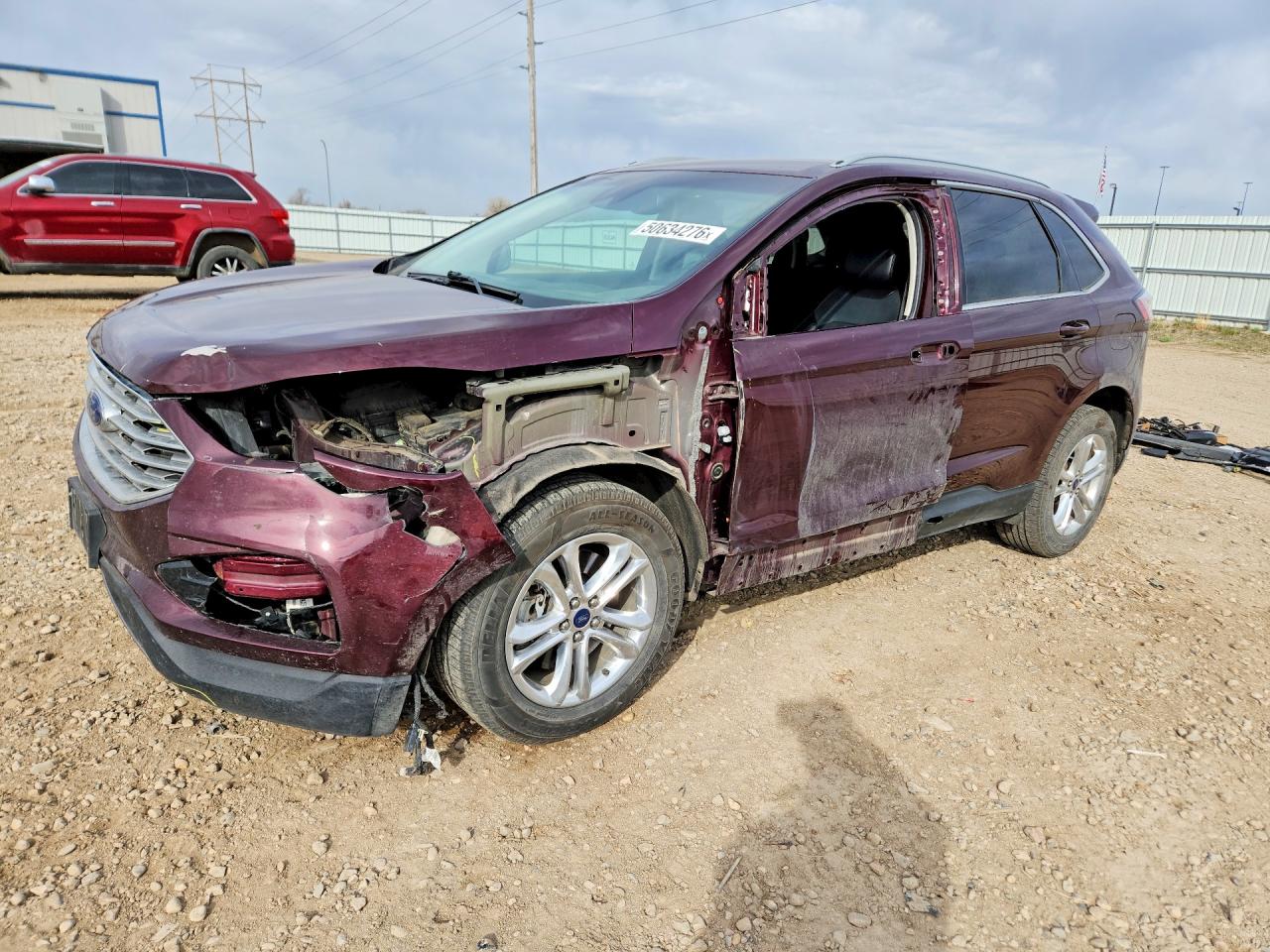 Salvage Ford Edge Image