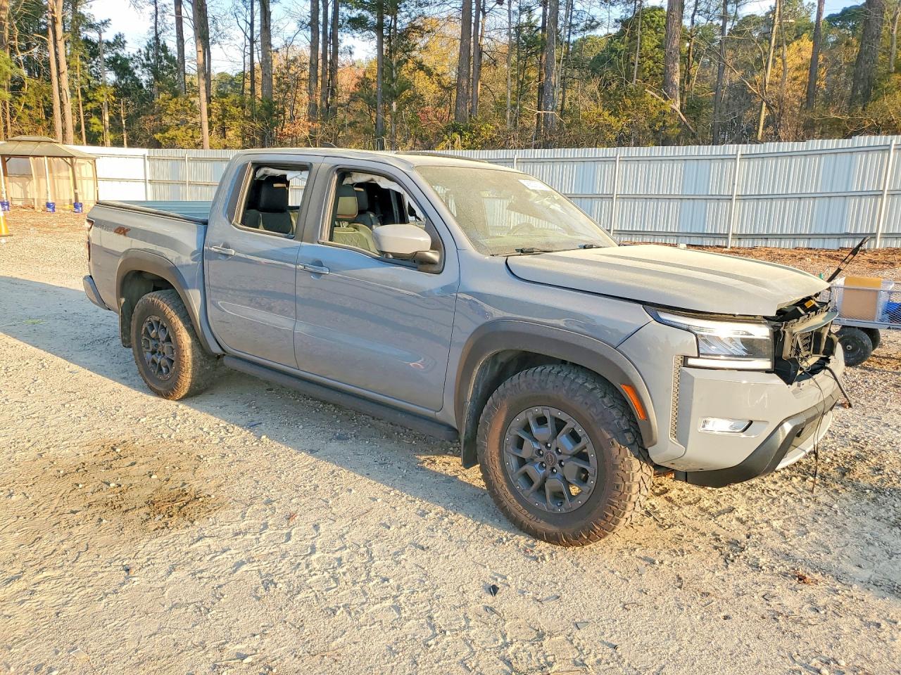 Nissan Frontier Pro-4x