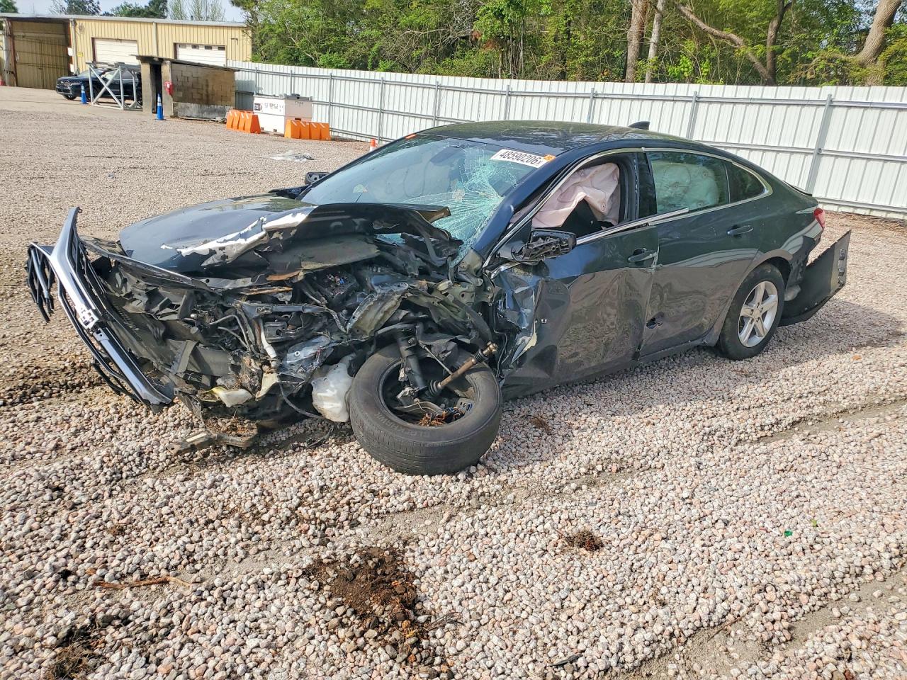Salvage Chevrolet Malibu Image