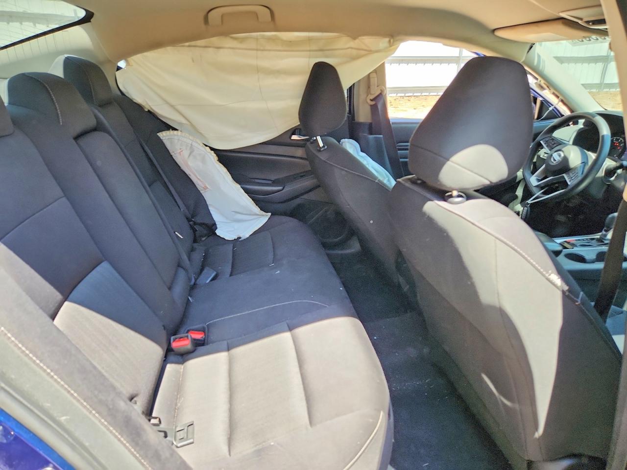 Nissan Altima S