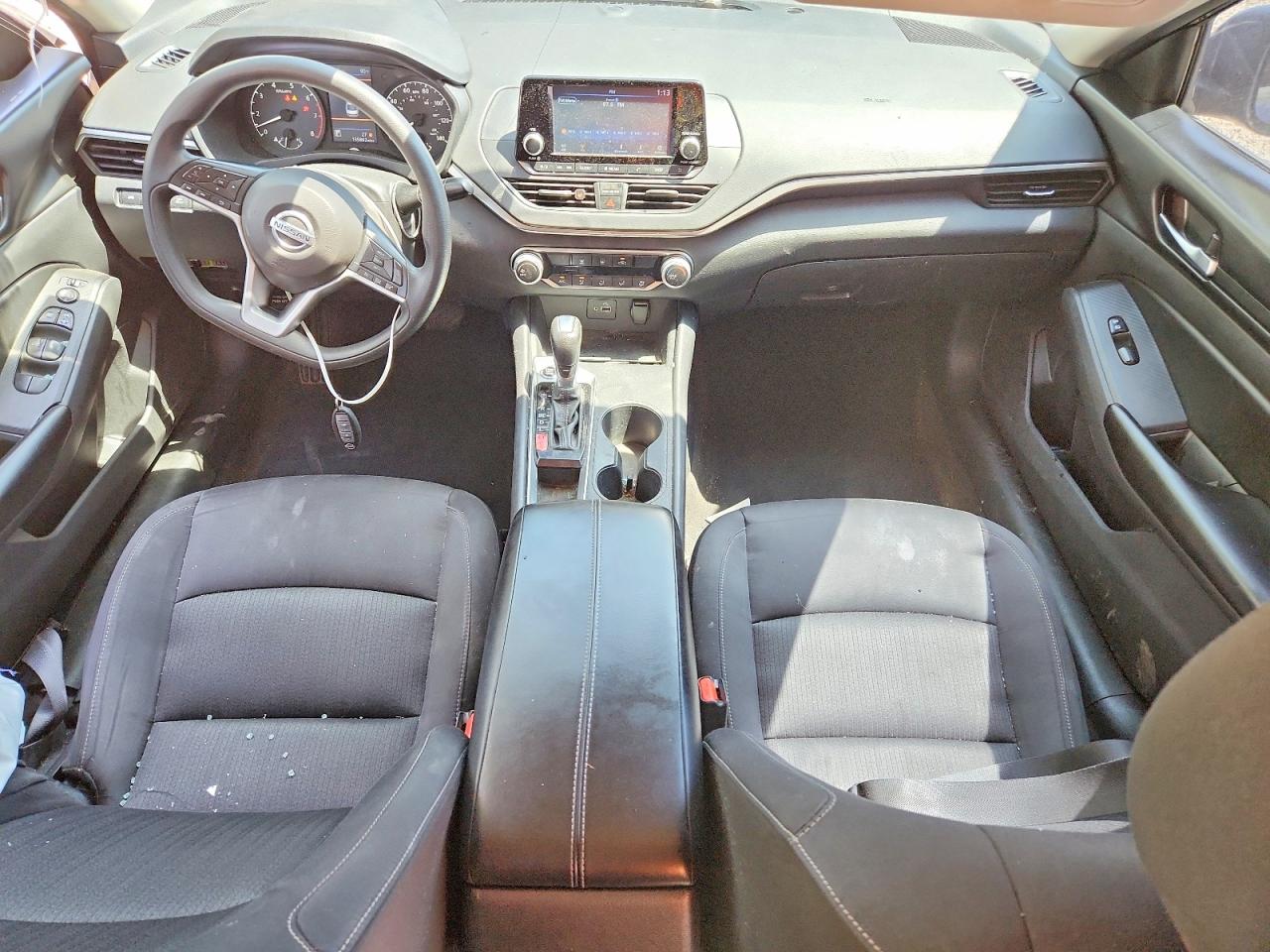 Nissan Altima S