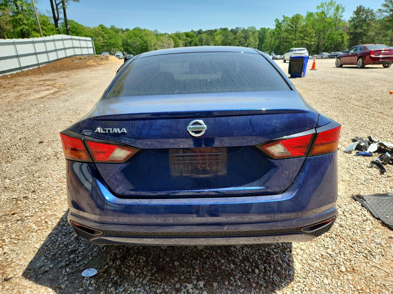 Nissan Altima S