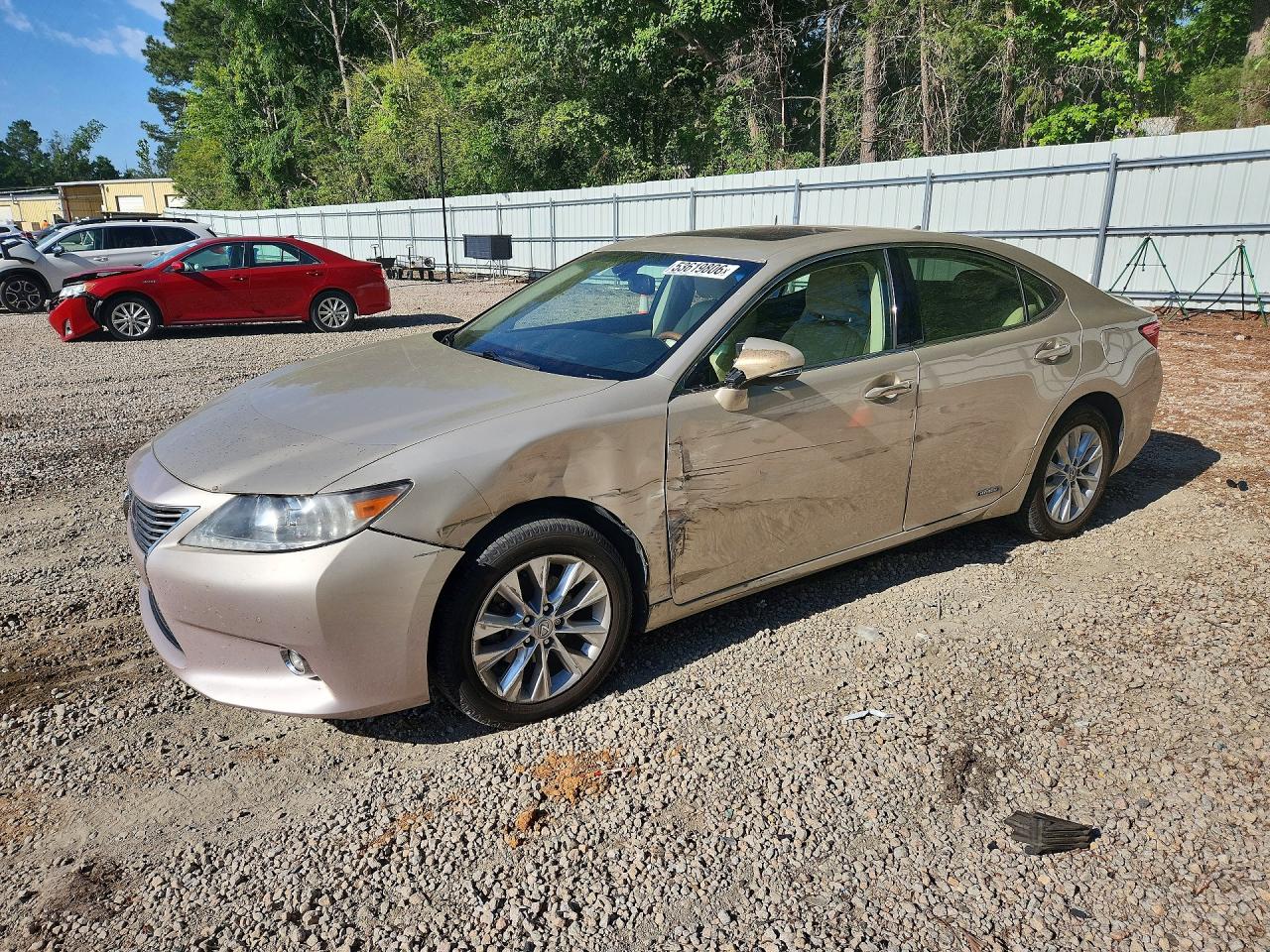 Salvage Lexus Es Image