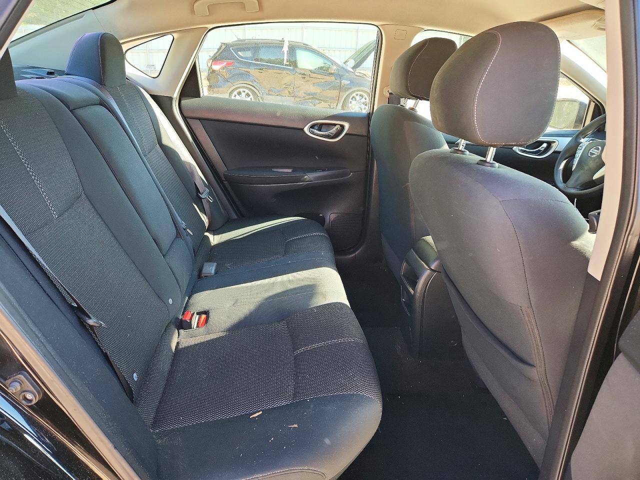Nissan Sentra S