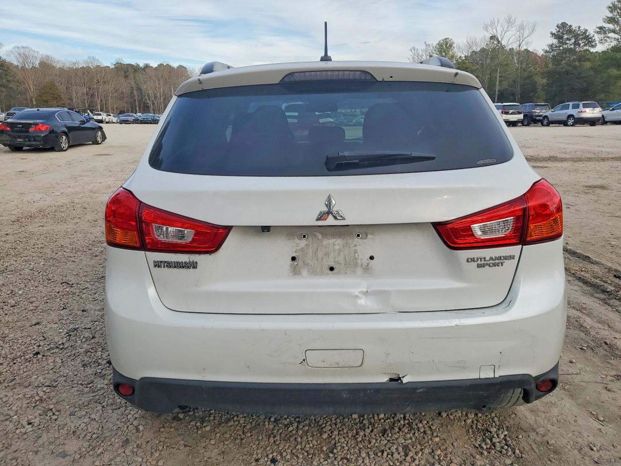 Mitsubishi Outlander Se