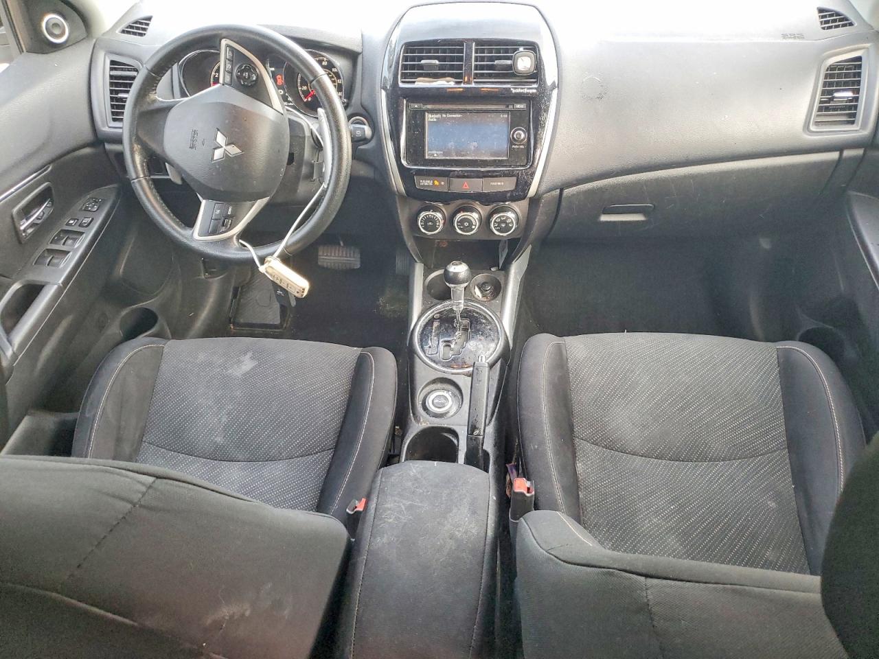 Mitsubishi Outlander Se
