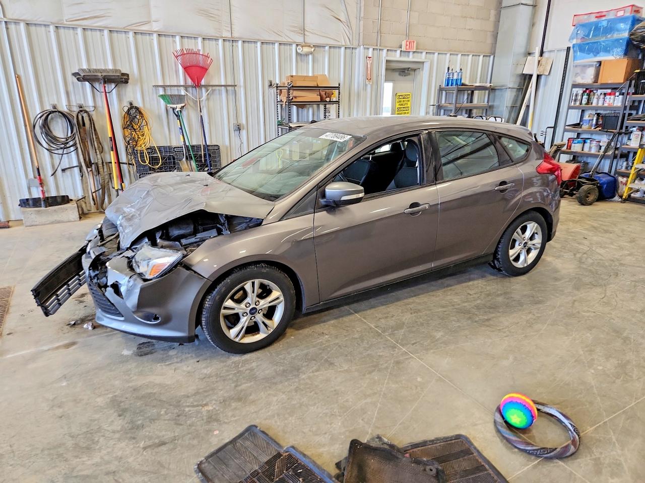 Salvage Ford Focus Image