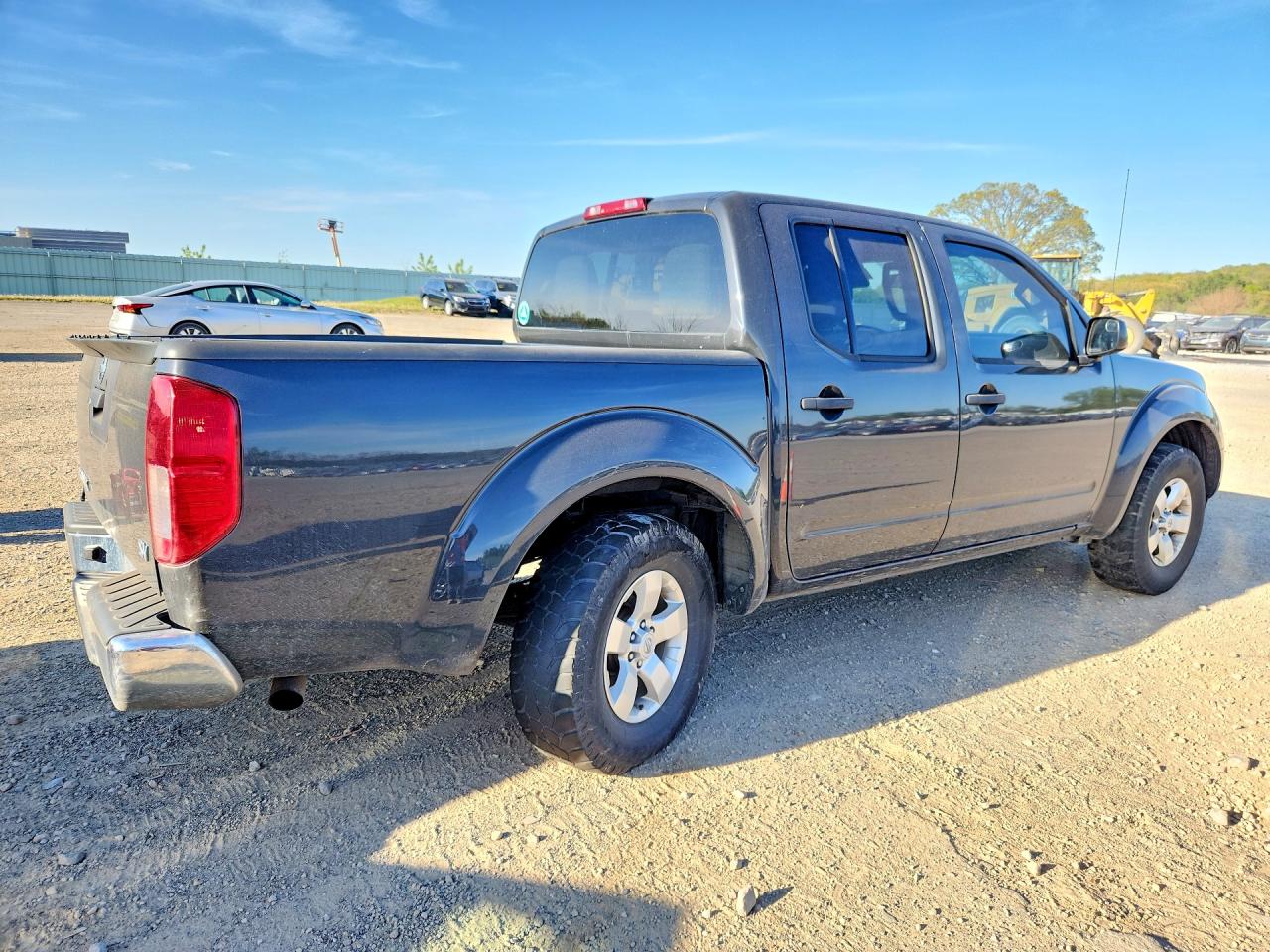 Nissan Frontier S