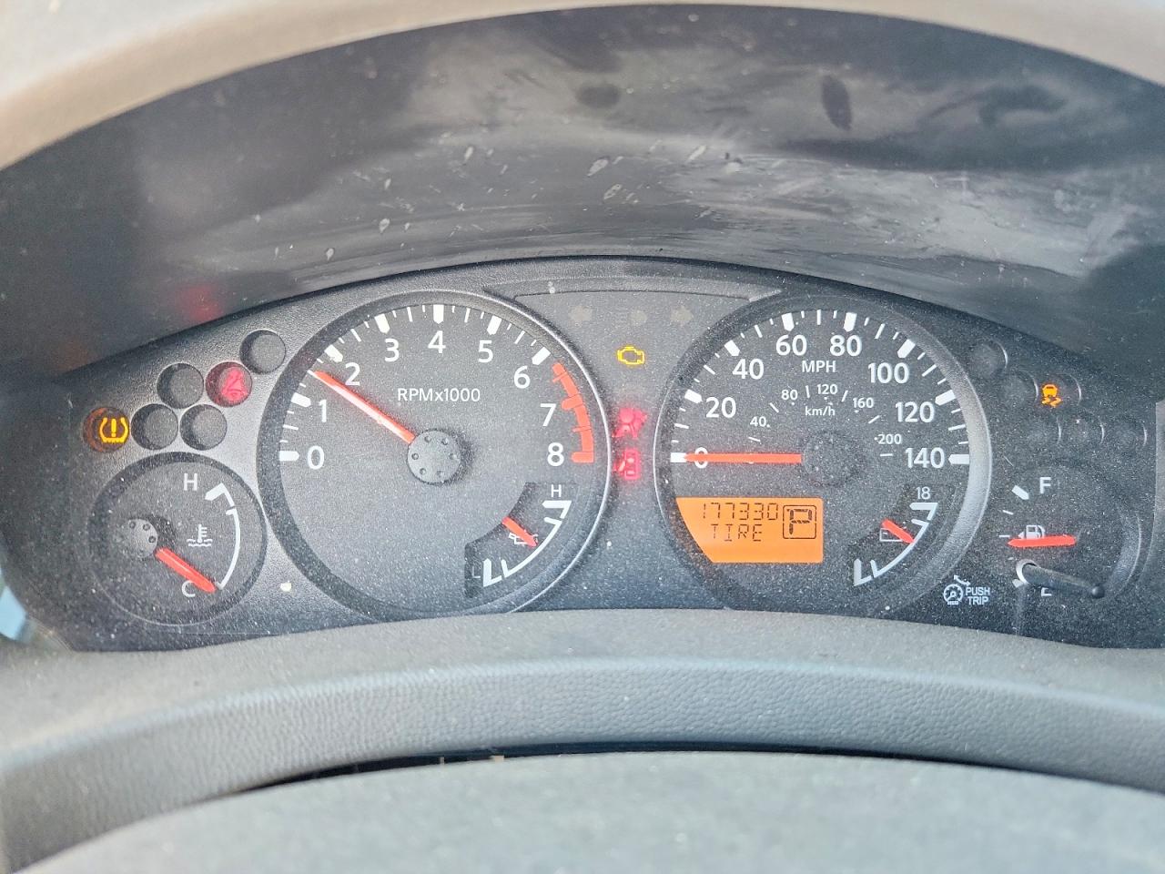 Nissan Frontier S