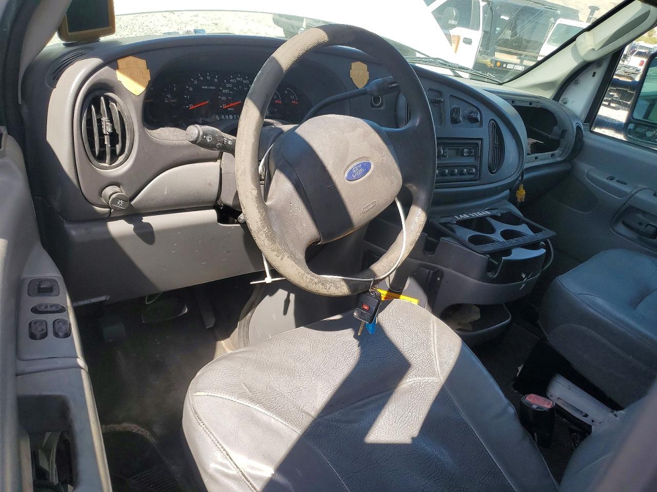 Ford Econoline E250 Van