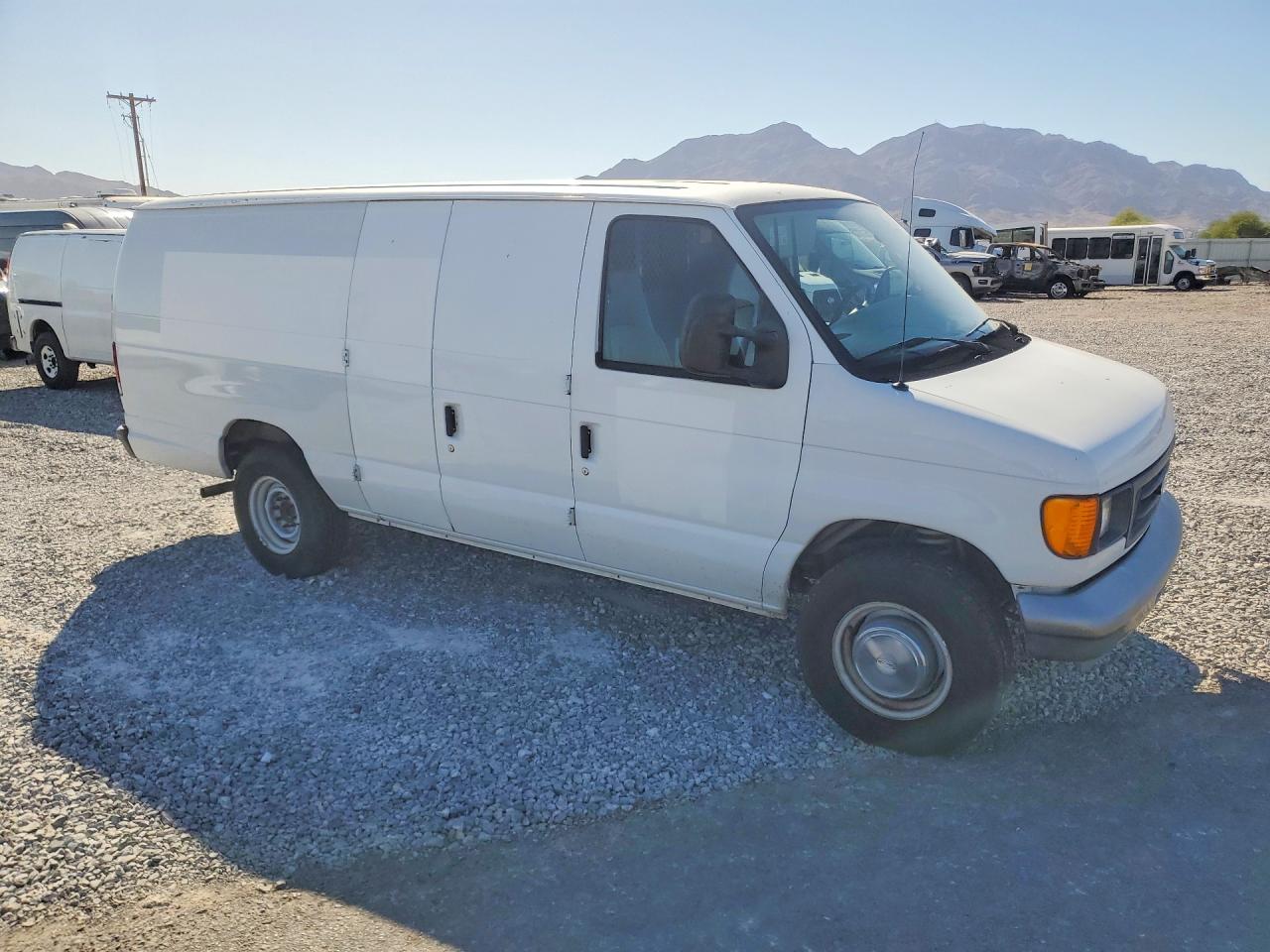 Ford Econoline E250 Van