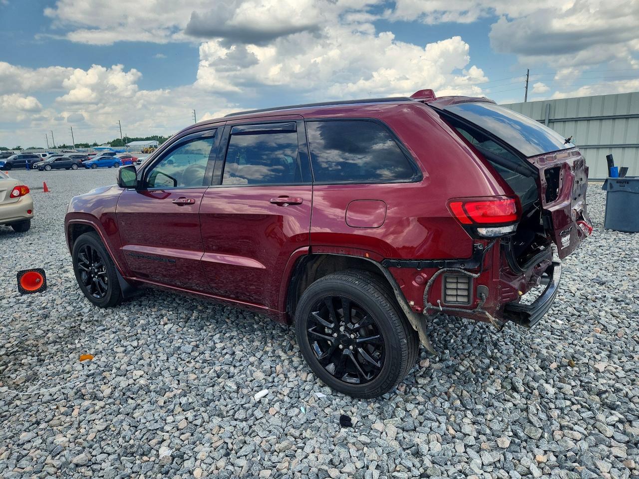 Jeep Cherokee Laredo E