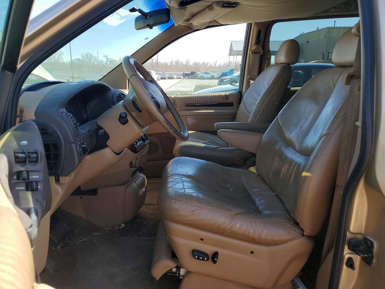 Chrysler Minivan Lxi