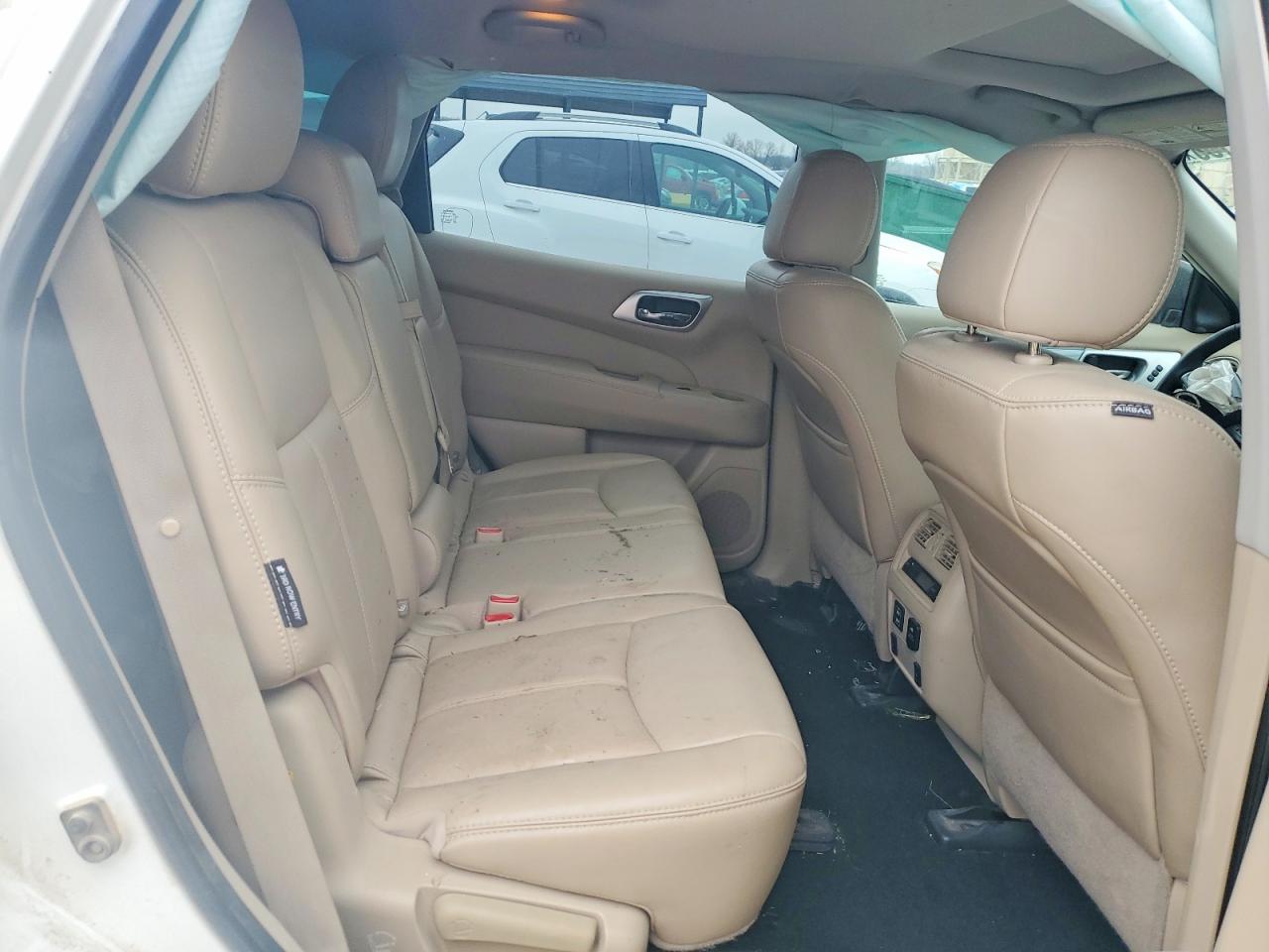Nissan Pathfinder Sl
