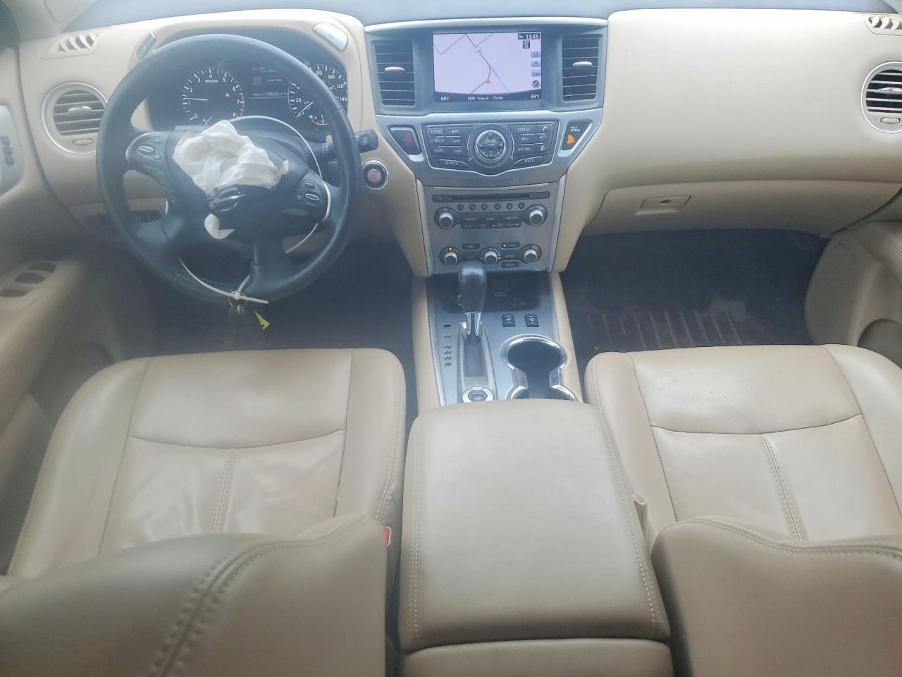 Nissan Pathfinder Sl
