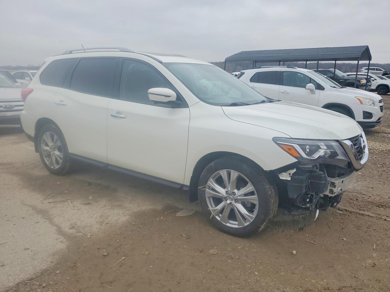 Nissan Pathfinder Sl