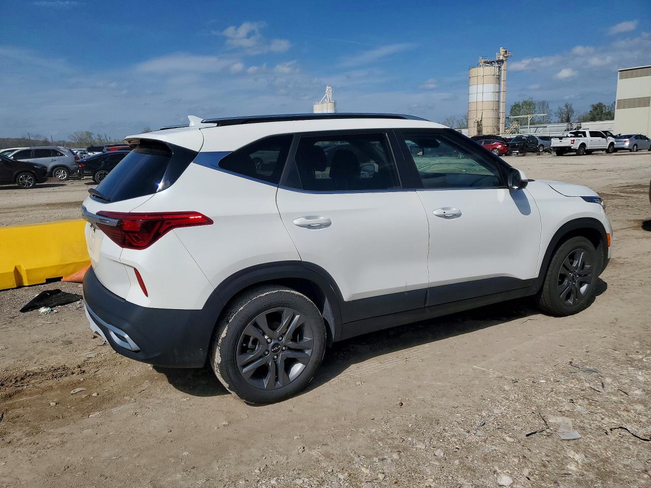 Kia Seltos S