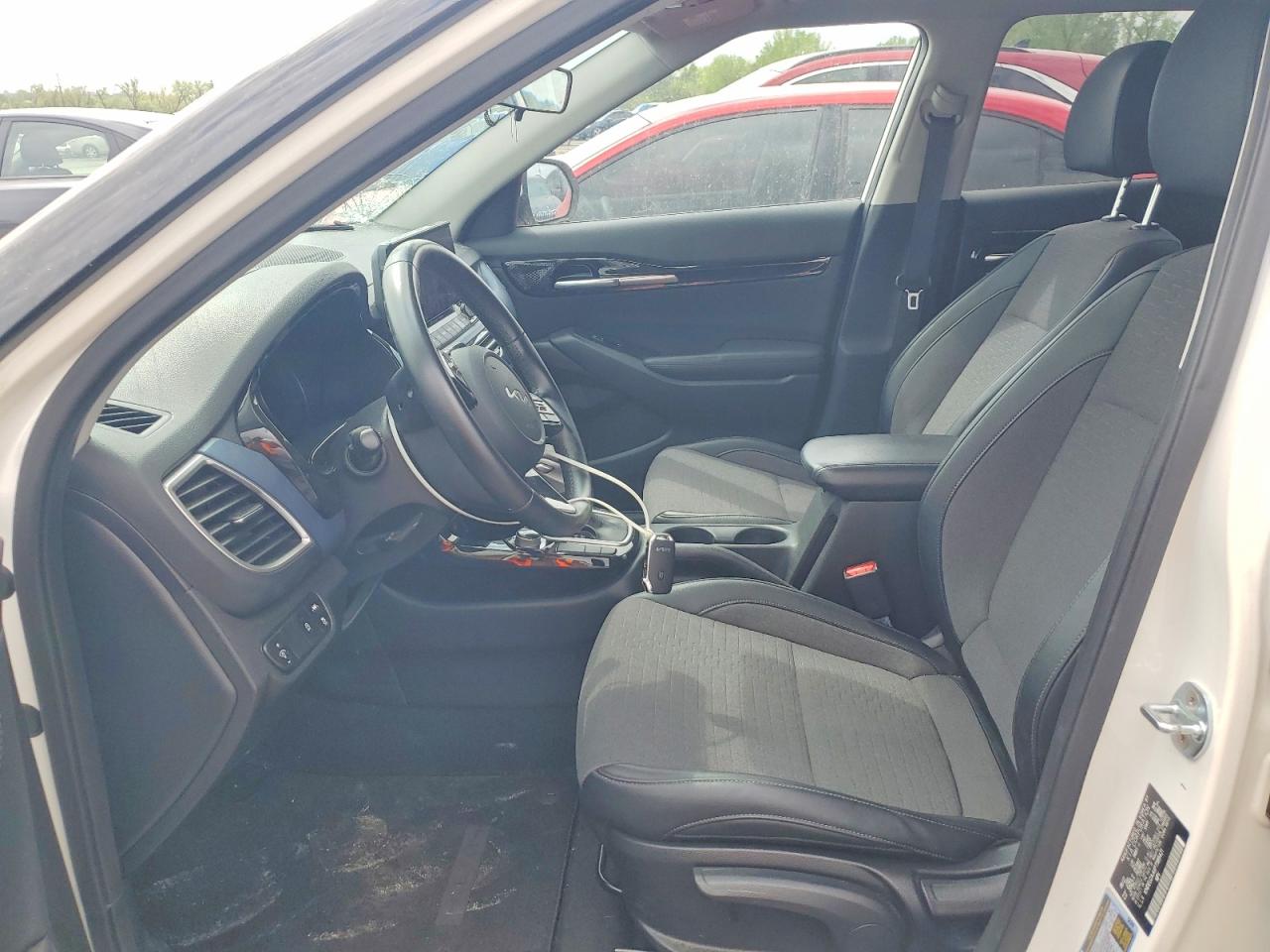 Kia Seltos S