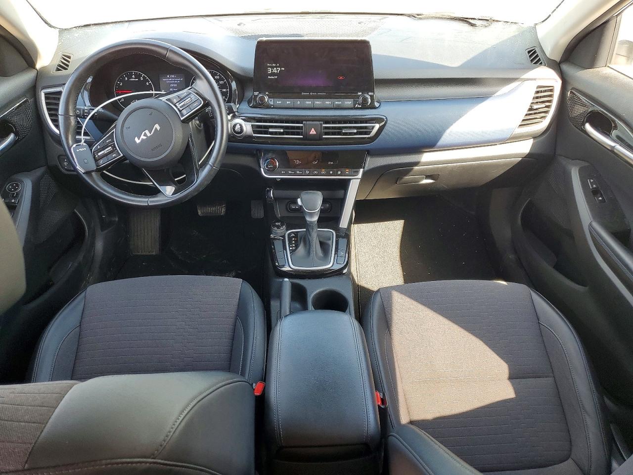 Kia Seltos S