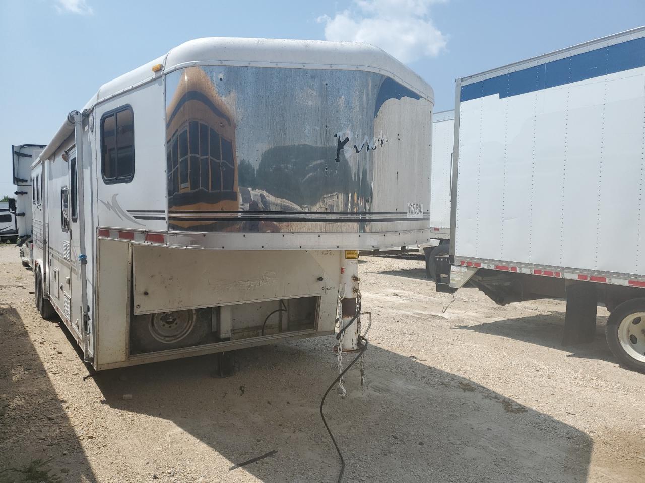 Salvage Bejd Trail Hand Image
