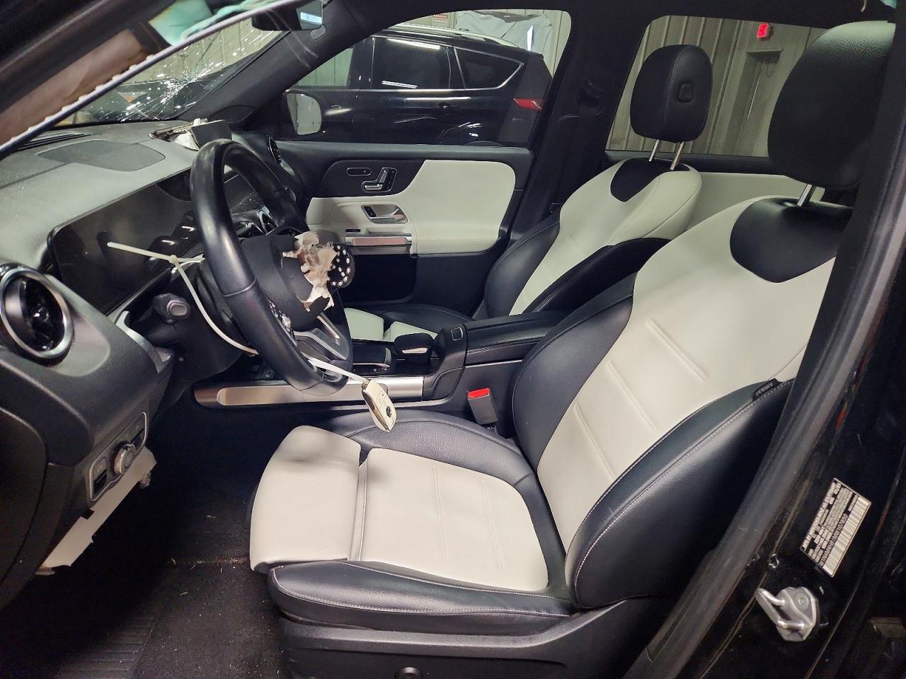 Mercedes-Benz GLB 250 4matic