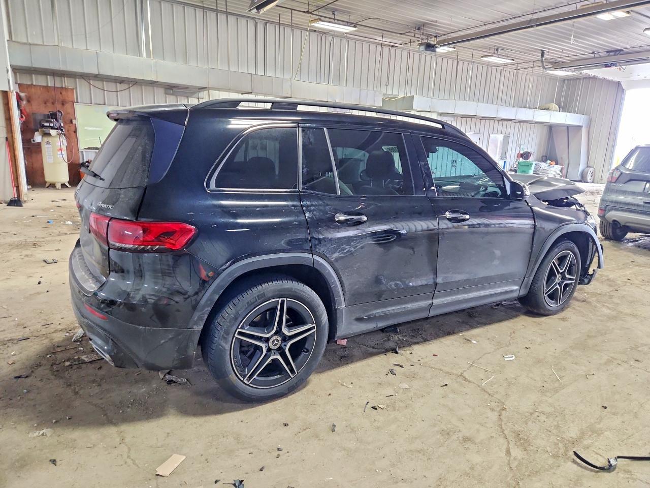 Mercedes-Benz GLB 250 4matic