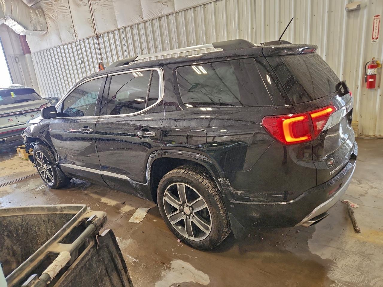 GMC Acadia Denali
