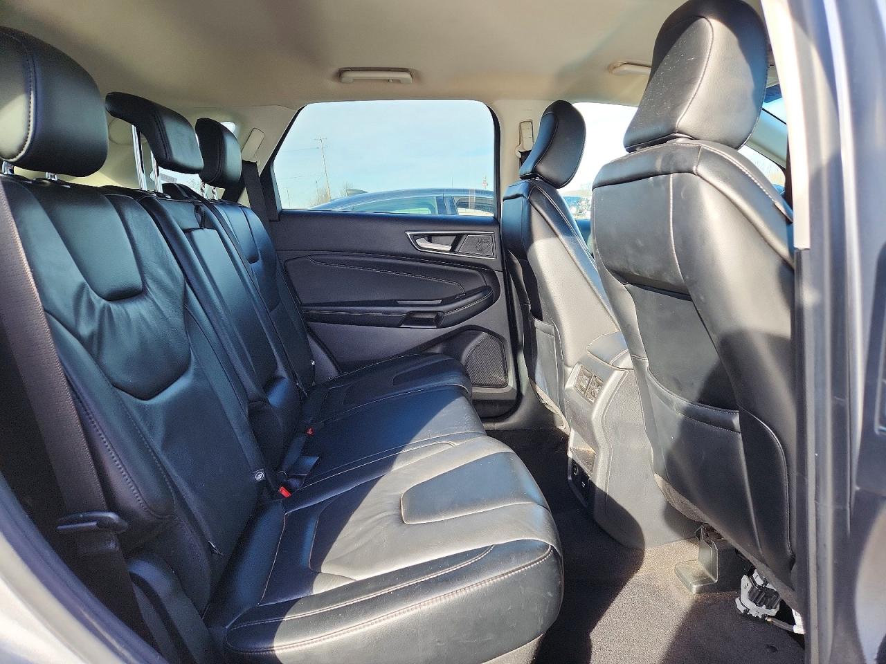 Ford Edge Titanium