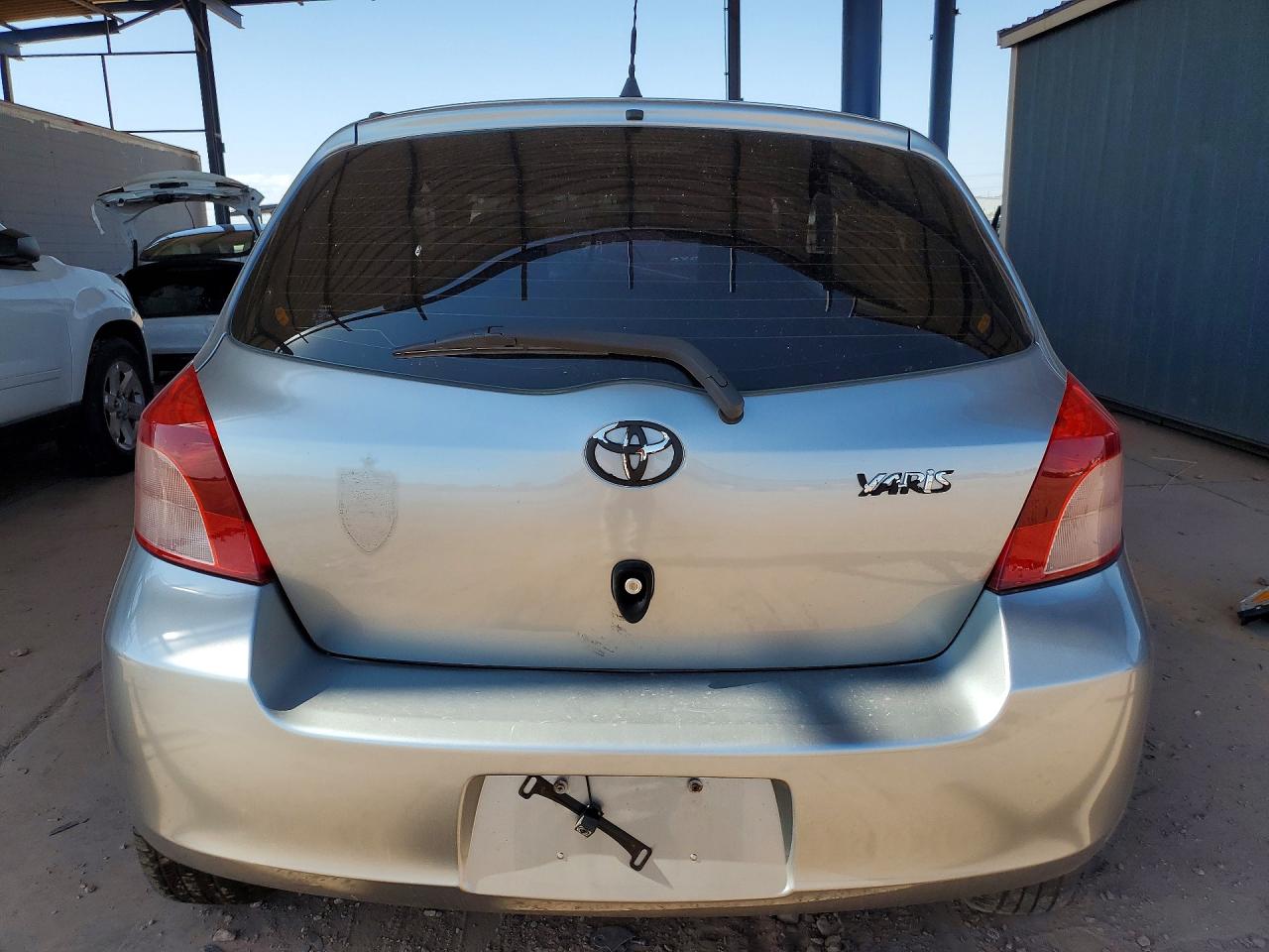 Toyota Yaris Base