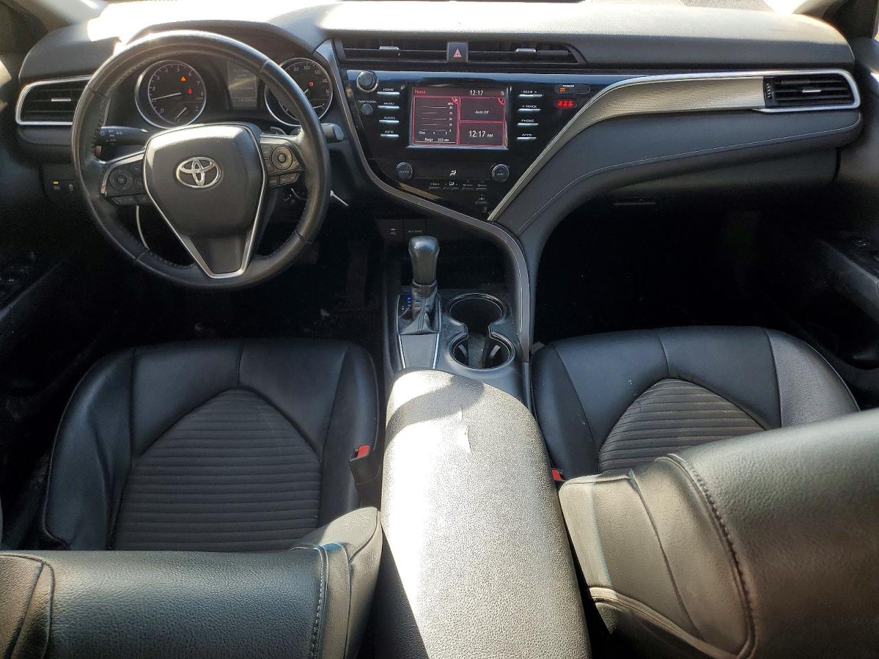 Toyota Camry Se