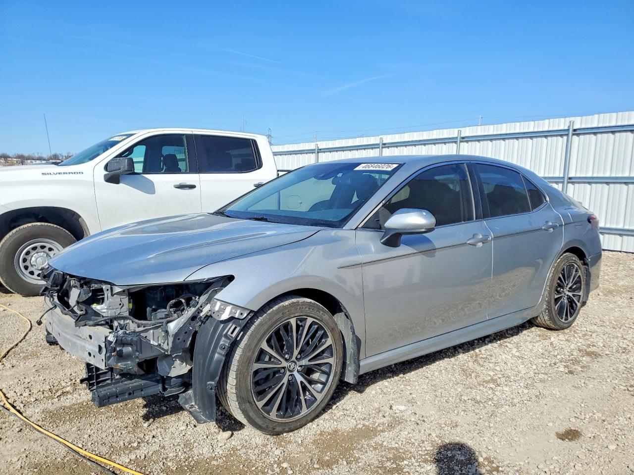 Salvage Toyota Camry Image