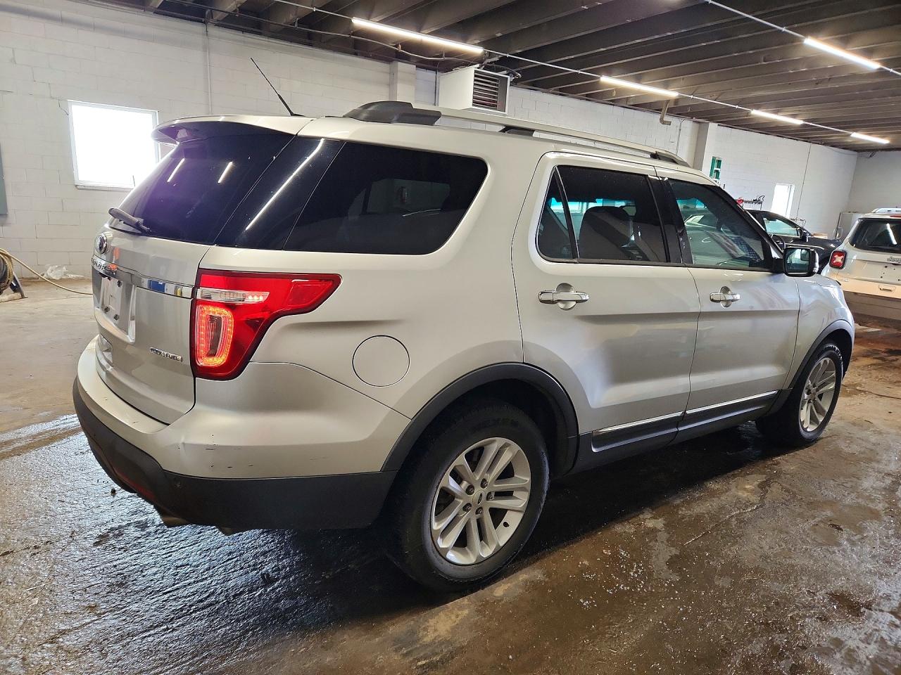 Ford Explorer Xlt