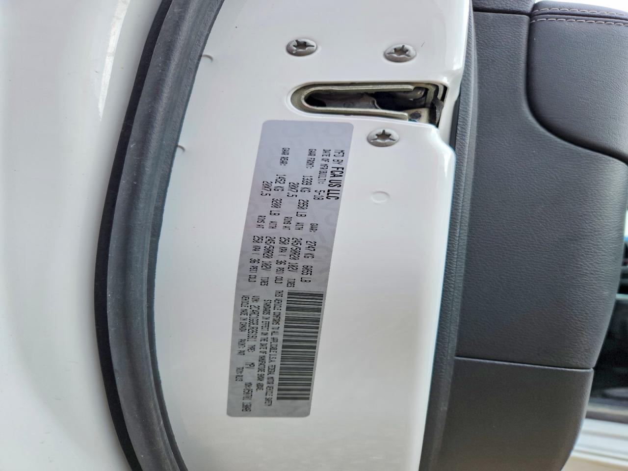 Chrysler Pacifica Limited